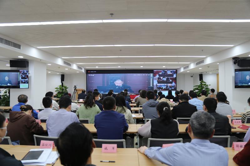 苏州市审计局组织在线看庭审活动